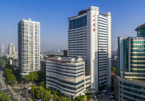 武漢大學(xué)人民醫(yī)院拉皮除皺多少錢？內(nèi)附詳細(xì)案例全過程~