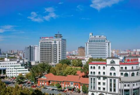 濟(jì)南市中心醫(yī)院雙眼皮手術(shù)多少錢(qián)？坐診醫(yī)生名單