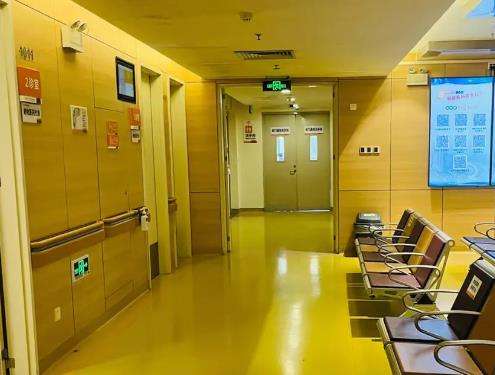 上海九龍整形醫(yī)院齙牙矯正手術(shù)費用，權(quán)威醫(yī)生介紹+價格表一覽~