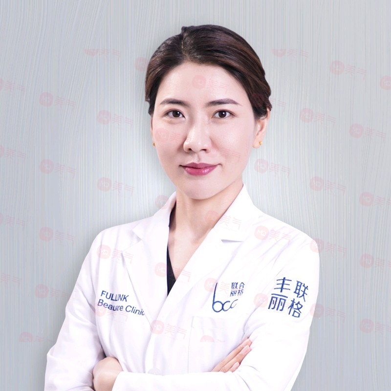 雙眼皮不對稱？北京豐聯(lián)麗格師麗麗/王冀耕做眼修復(fù)技術(shù)超好