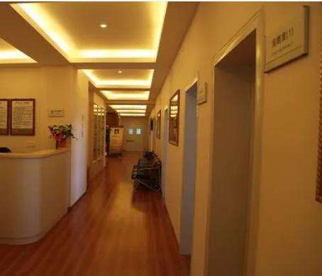 大連市中心醫(yī)院整形美容科口碑如何？熱門項(xiàng)目_價(jià)格明細(xì)