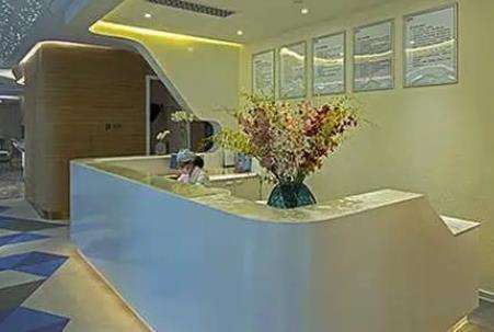 云南銅雀臺美容醫(yī)院好不好？小編點評/專家推薦/價格標準分享！