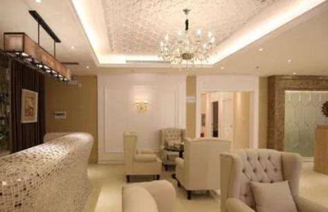 成都大華醫(yī)學(xué)美容醫(yī)院股份有限公司怎么樣？機構(gòu)簡介、價格表分享