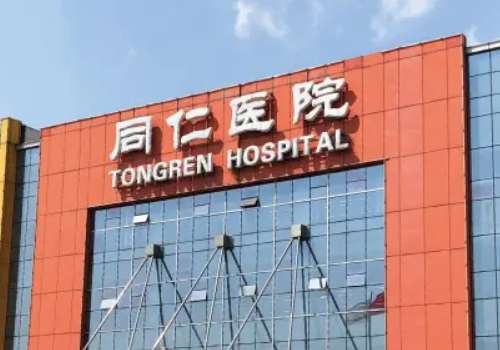 整形醫(yī)生戴莉怎么樣？技術很專業(yè)，對于下頜整形、乳房整形等方面取得了突出的成績