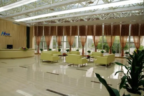 武漢大學人民醫(yī)院隆鼻收費多少?李愛林|吳小蔚|陜聲國醫(yī)生特點介紹