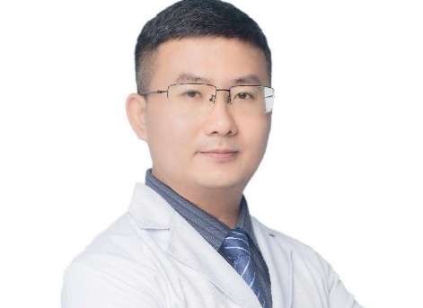 隆胸醫(yī)生肖軍怎么樣？在隆胸等方面的實(shí)力比較強(qiáng)