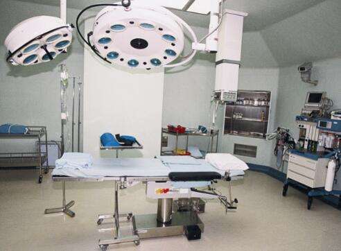 整形醫(yī)生陳紅軍怎么樣？在院內(nèi)有較高的學術(shù)地位，有較高的地位