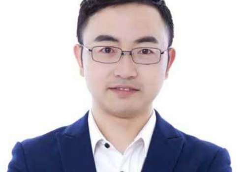 整形醫(yī)生張榮怎么樣？在眼部整形和脂肪領(lǐng)域技藝頗深