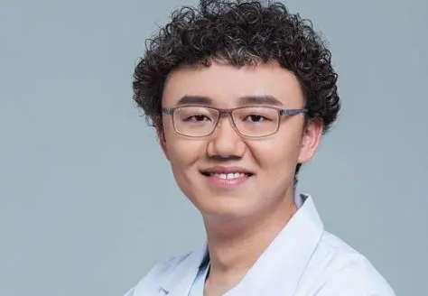 北京王恒修復(fù)雙眼皮怎么樣？現(xiàn)在積累了多年的整形經(jīng)驗(yàn)