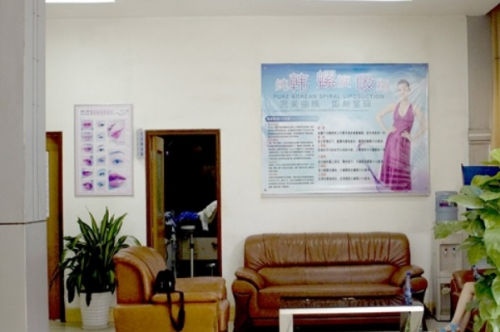 深圳美萊醫(yī)療美容醫(yī)院隆鼻整形怎么樣?梁志為醫(yī)生技術(shù)評價