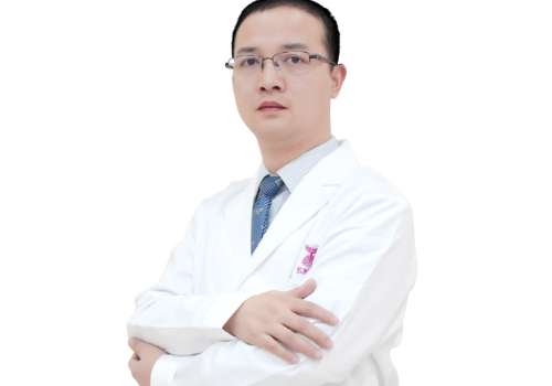 余國勝整形醫(yī)生技術(shù)怎么樣？擁有扎實的理論基礎(chǔ)，審美水平比較高