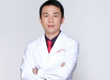 整形美容科韓志強(qiáng)怎么樣？在雙眼皮，去眼袋，隆鼻，隆胸等方面的實(shí)力比較強(qiáng)勁