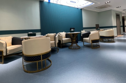 中國醫(yī)學科學院皮膚病醫(yī)院植發(fā)怎么樣?劉浥醫(yī)生風格實測