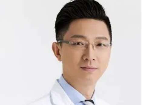 黃大勇下頜角手術(shù)怎么樣？善于將專業(yè)的技術(shù)以及前沿的審美結(jié)合在一起