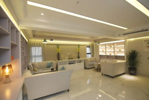 北京協(xié)和醫(yī)院扇形雙眼皮價格多少?俞楠澤|黃久佐|曾昂醫(yī)生技術特點