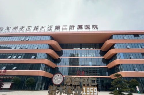 成都醫(yī)學院第二附屬醫(yī)院隆鼻子怎么樣?陳曉明|余道江醫(yī)生技術點評