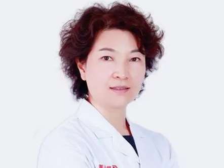 南京李彤彤做拉皮怎么樣？擅長(zhǎng)注射美容，微創(chuàng)美容，自體脂肪移植，面部輪廓，面部年輕化等