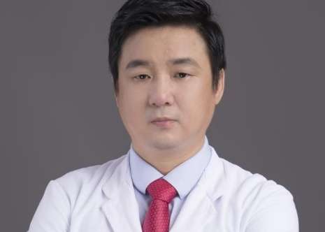 整形美容外科陳波簡介怎么樣？對眼部整形以及修復(fù)有獨(dú)特的操作手法