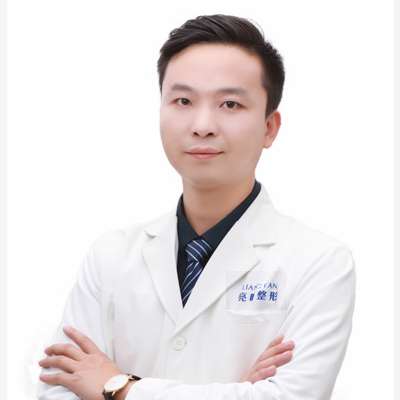 賈亮醫(yī)生做的雙眼皮怎么樣？掌握著許多領(lǐng)先的醫(yī)療技術(shù)
