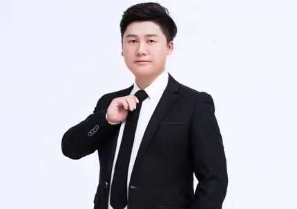 整形醫(yī)生鄭海峰醫(yī)生怎么樣？在玻尿酸注射等方面有著熟練的操作手法