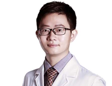 王方鵬內(nèi)雙眼皮做得怎么樣？專注于眼部整形的精細(xì)化手術(shù)