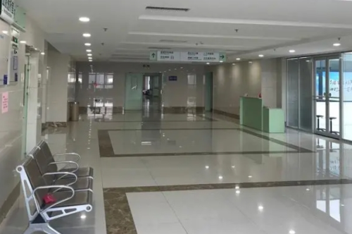 四川米蘭柏羽醫(yī)學(xué)美容醫(yī)院自體隆鼻怎么樣?齊丙迪|康春雨醫(yī)生實(shí)力測評