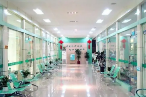四川省公立三甲牙科醫(yī)院排名,差距不大