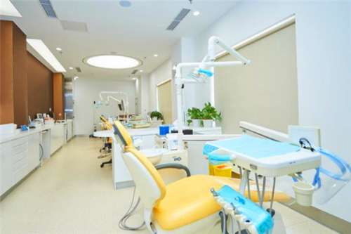 上海悅麗醫(yī)療美容門診部面部年輕化費(fèi)用多少?呂輝|高尚坡醫(yī)生案例測(cè)評(píng)