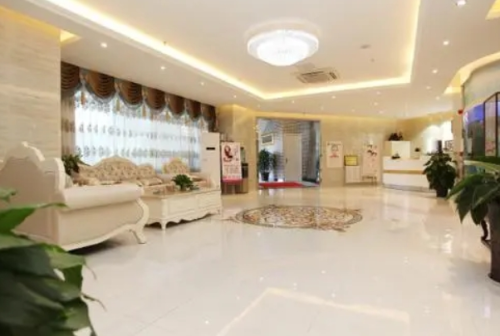 成都高新上善智美醫(yī)療美容門(mén)診部筋膜提升價(jià)格多少?王勁霄|謝佳杭|劉晶醫(yī)生技術(shù)點(diǎn)評(píng)