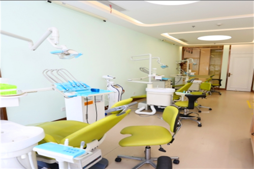 北京好年華醫(yī)療美容脂肪填充臉部凹陷怎么樣?于建平|史延凱醫(yī)生技術(shù)能力