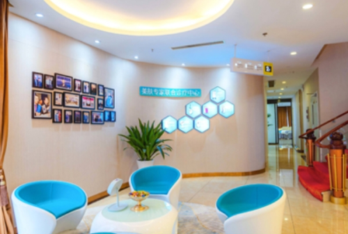 杭州媂麥醫(yī)療整形注射隆胸價格多少?楊森醫(yī)生技術(shù)風(fēng)格