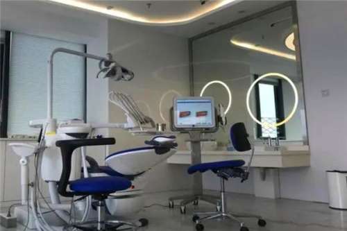 重慶美侖美奐整形醫(yī)院植發(fā)怎么樣?陳小俸醫(yī)生資料