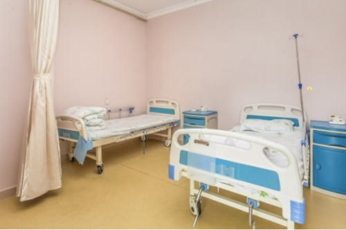 甘肅省第二人民醫(yī)院整形外科玻尿酸隆鼻收費標準?王永翔醫(yī)生水準測評 甘肅省第二人民醫(yī)院整形外科玻尿酸隆鼻收費標準?王永翔醫(yī)生水準測評