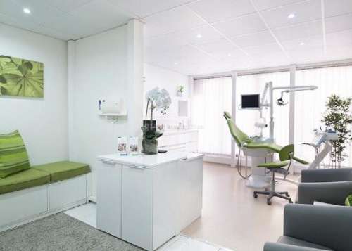 重慶口腔科醫(yī)院種植牙哪個醫(yī)生好？推薦醫(yī)生信息和真實案例曝光