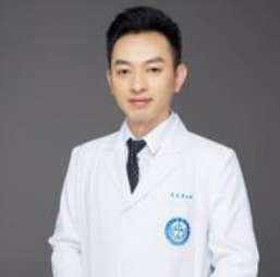 成都除皺醫(yī)生排名榜前十名？包括有李正勇、侯典舉、唐軍等