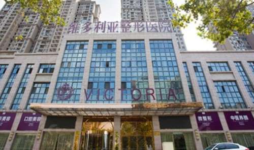 安徽維多利亞植發(fā)怎么樣？技術(shù)精湛，手法還輕柔細膩，術(shù)后頭發(fā)茂密