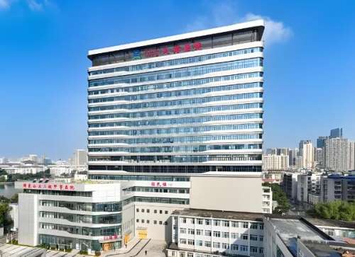 武漢天佑醫(yī)院口腔科種植牙多少錢？詳細(xì)價(jià)格大全分享