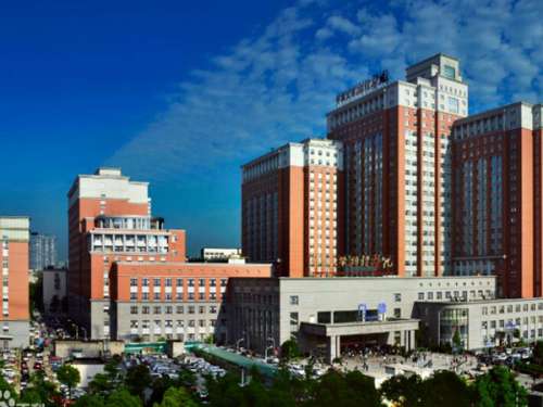 湘雅附一醫(yī)院種植牙價格是多少？熱門項目價格收費和掛號方式分享