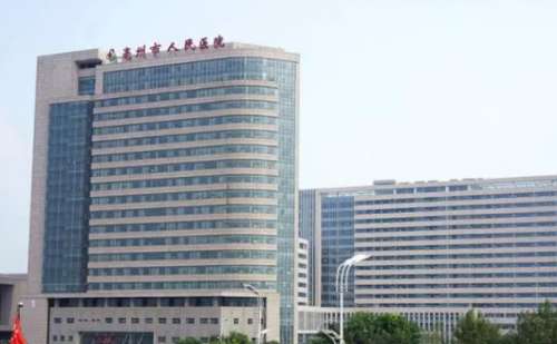 安徽省亳州市人民醫(yī)院牙齒整形怎么樣?孫曉功醫(yī)生技術(shù)對比