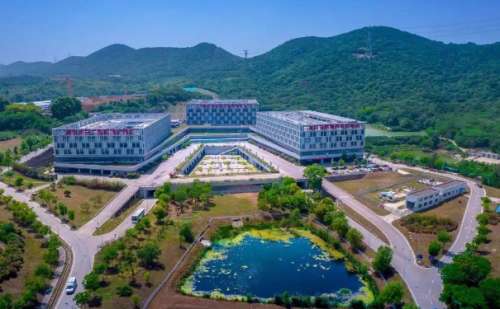 南京市第二醫(yī)院玻尿酸豐唇改唇價目一覽表?技術(shù)能力_口碑反饋