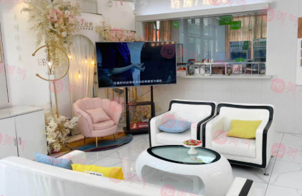 武漢仁愛時(shí)光醫(yī)療整形醫(yī)院抽脂怎么樣？價(jià)格費(fèi)用&醫(yī)生名單閱覽