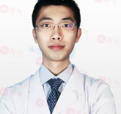 成都徐敦做雙眼皮修復(fù)怎么樣?get口碑好/技術(shù)牛/案例多/價(jià)格不貴